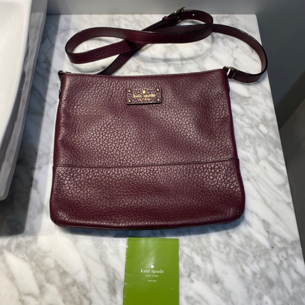 Kate spade crossbody - Picture 2 of 5